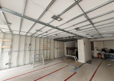 Bay St: Drywall, Metal Framing, Taping