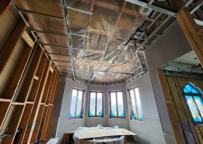 Kleinburg: Metal framing, Wood Framing
